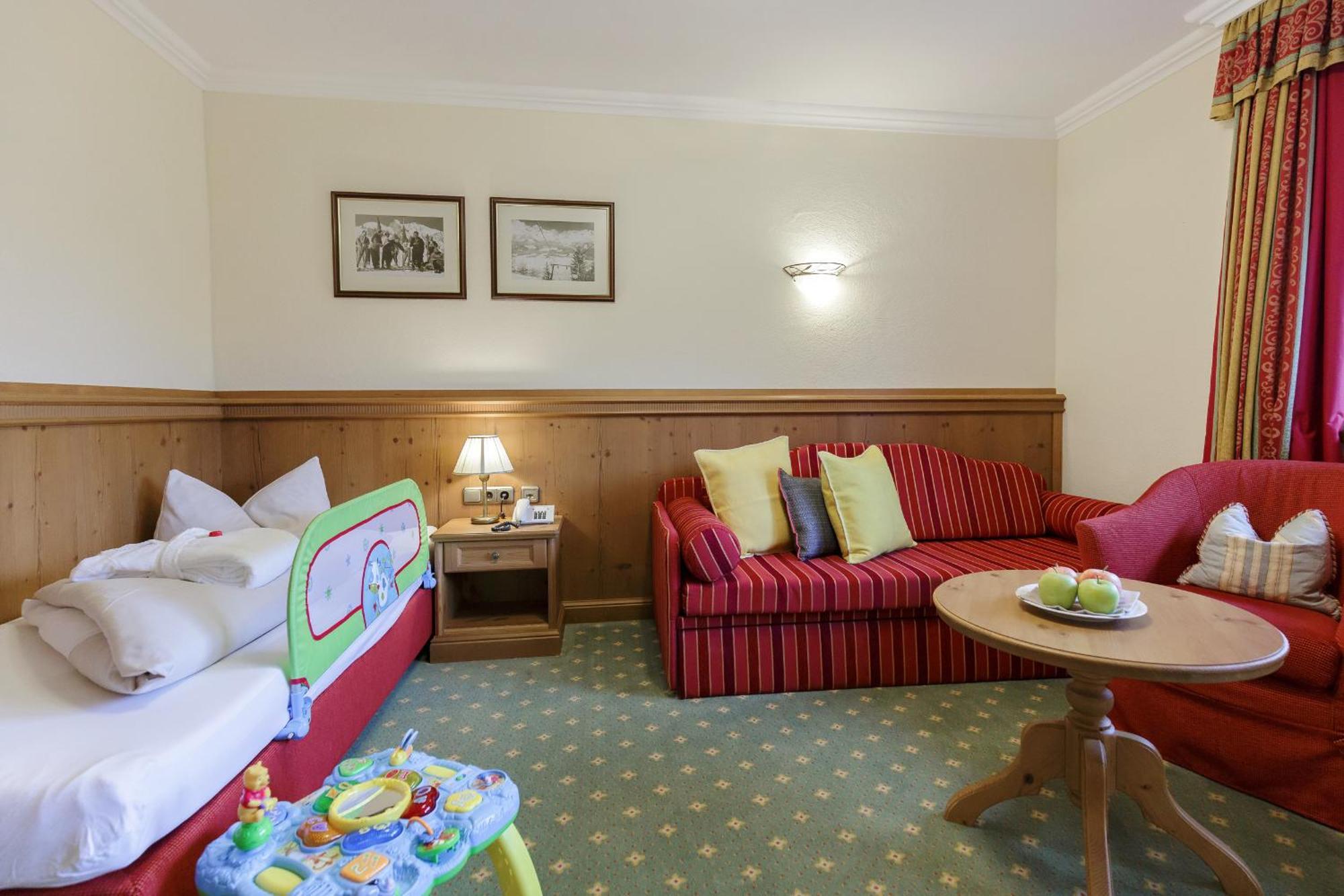 Hotel Babymio Kirchdorf in Tirol Szoba fotó